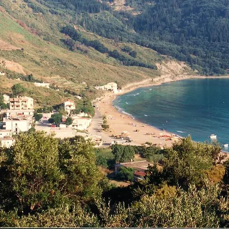 Daire Kogeros Agios Georgios Pagon